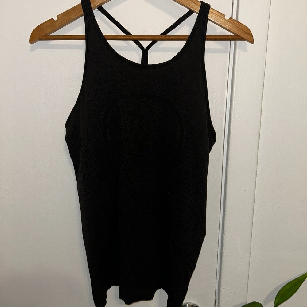 lululemon black tank top